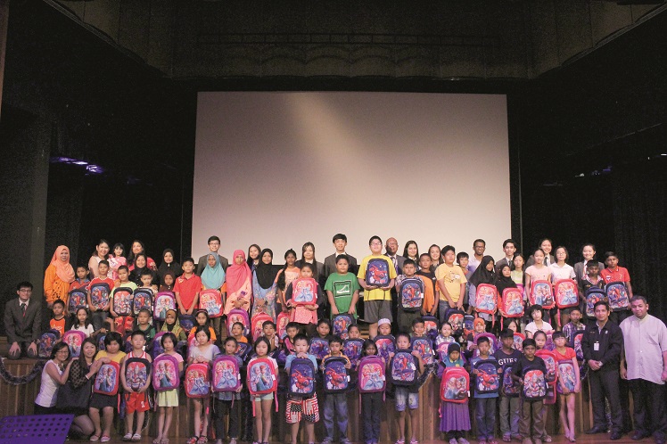 School snaps: POWIIS Christmas Giving Programme