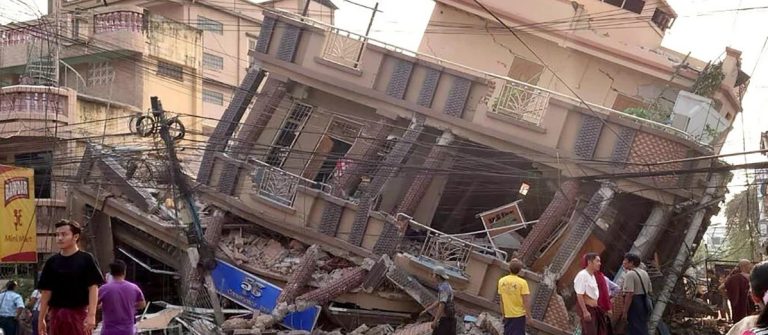 Myanmar’s 7.7 Magnitude Earthquake: Death Toll Expected to Soar Amid Widespread Devastation