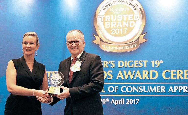 School Snaps: TIS Wins the Ultimate Seal of Consumer Approval